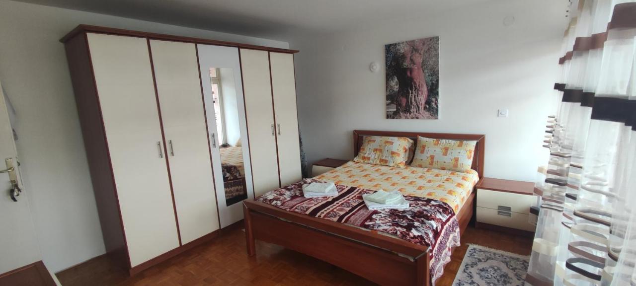 City Centre Apartament SJJ Esterno foto